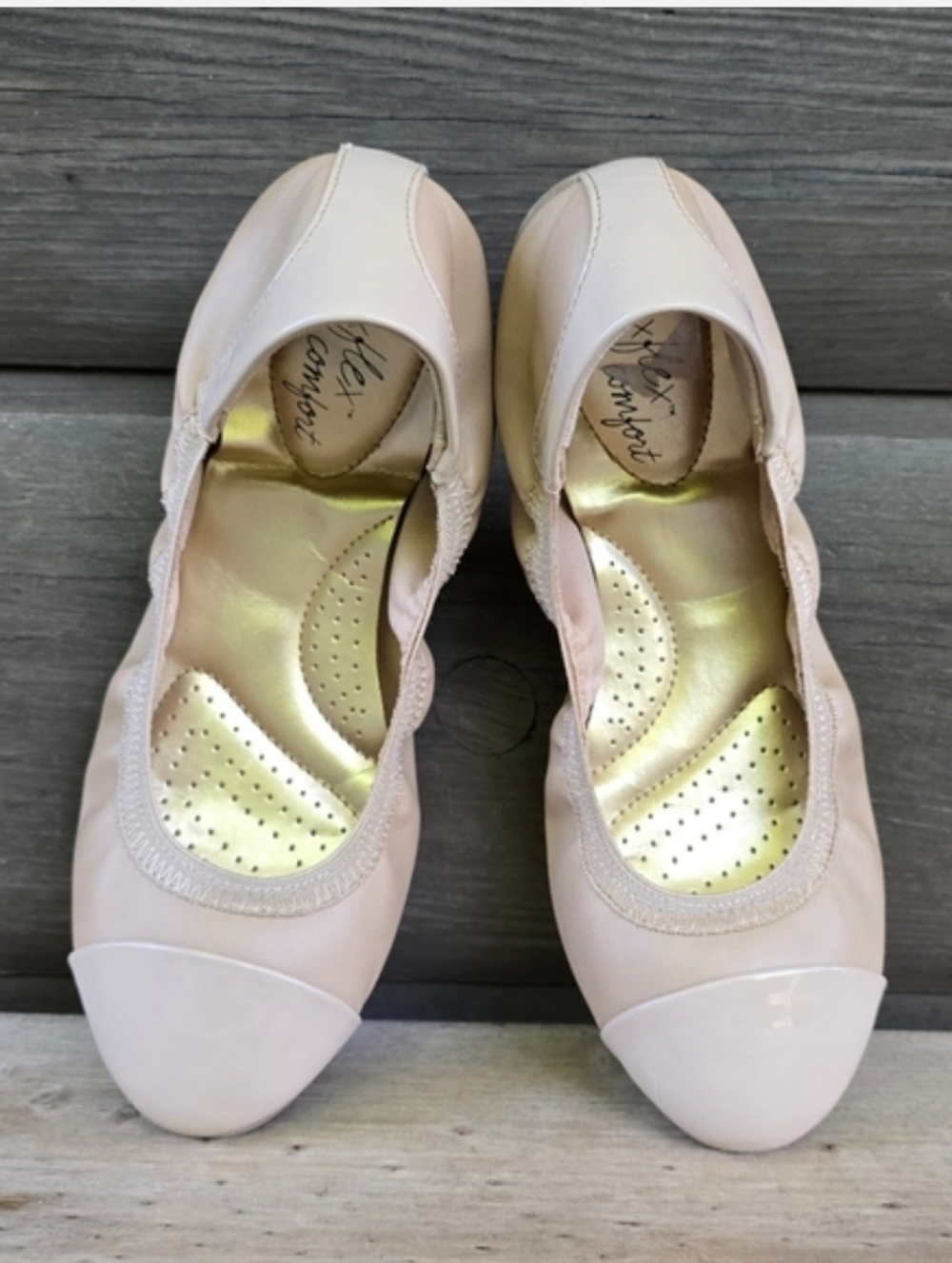 Dexflex Comfort Claire Classic Minimalist Capped Toe Comfort Ballet Flats 8M